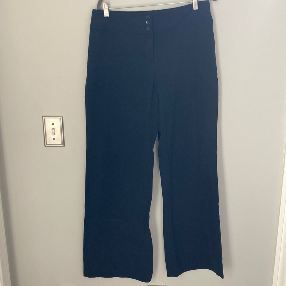 Black Style and co stretch wide leg pant.
